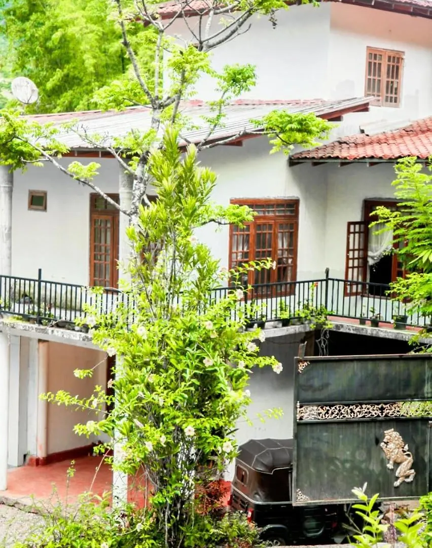 Sun City Family Inn Hatton